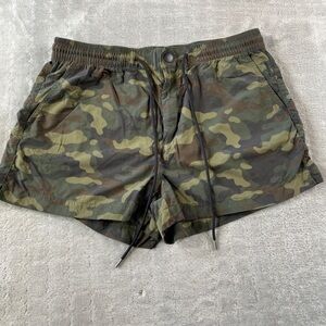 AEO camo shorts
